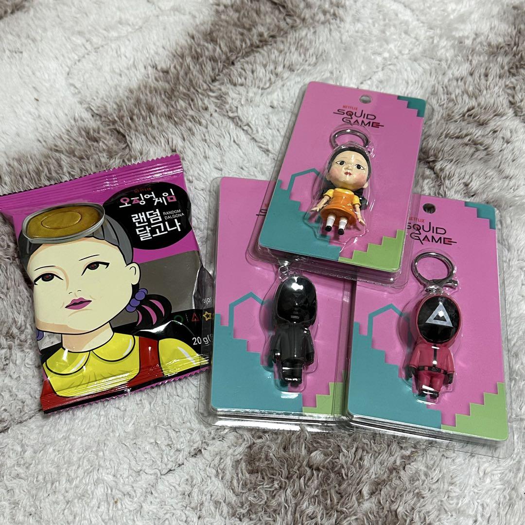 

[USED] Korea exclusive squid game goods set