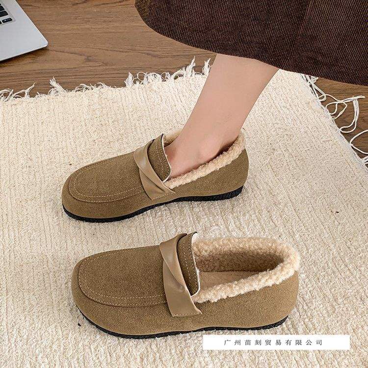 Soft-soled, flat-bottomed pedals, fluffy retro women's outer velvet Doudou four-season warm cotton shoes