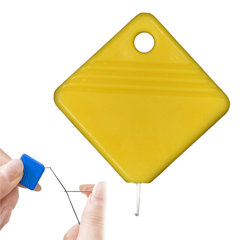 1pcs Elderly Guide Needle Threader Automatic Easy Device DIY Hand Sewing Simple Needle Threader For Needle Work Sewing