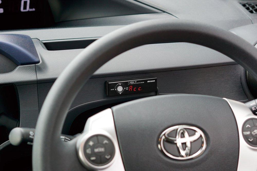 PIVOT Throttle Controller Compatible with Toyota Genuine Cruise Switch [3-drive Alpha] 3DA-T