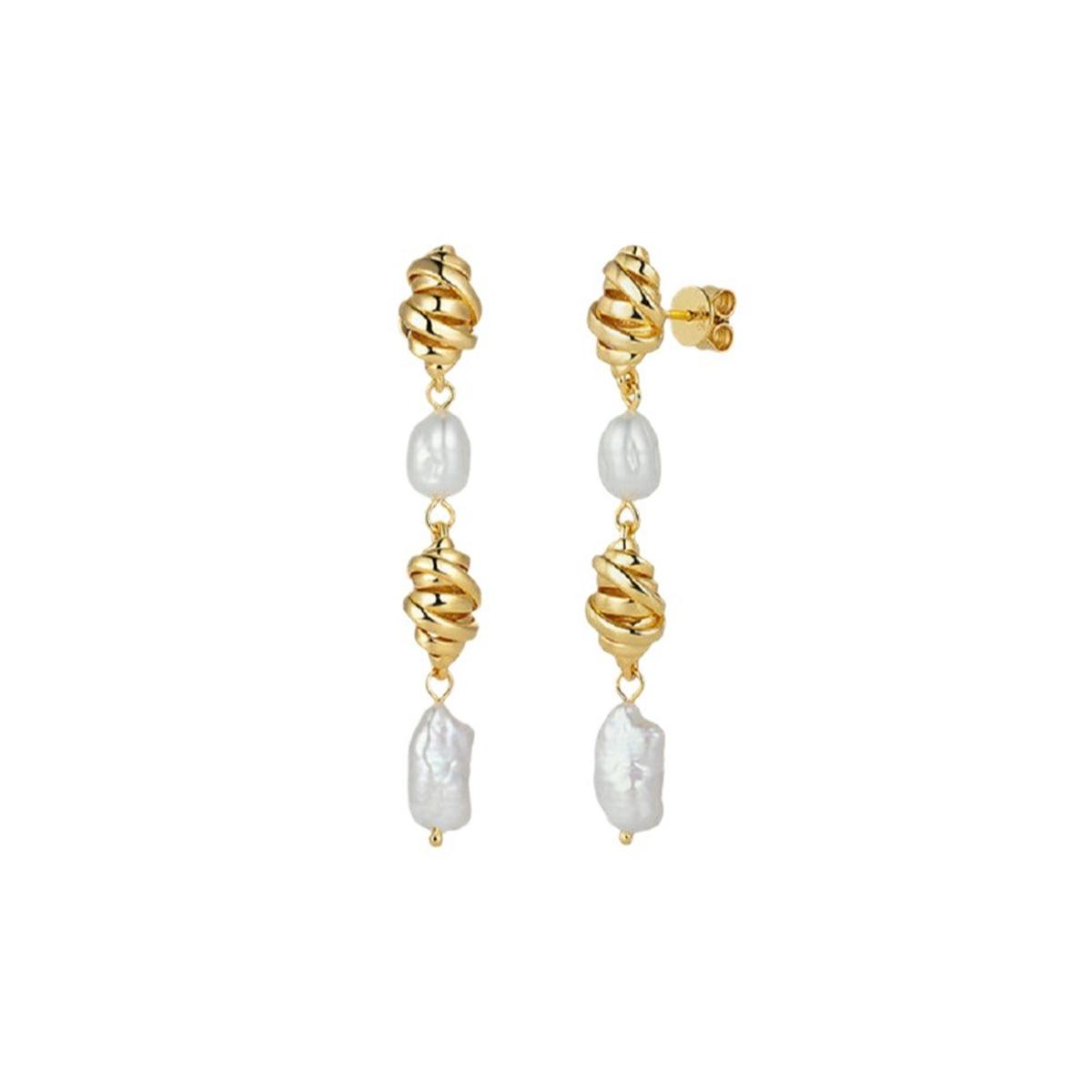 Irregular white pearl earrings with INS design, trendy and exquisite, gold plated and color preserving