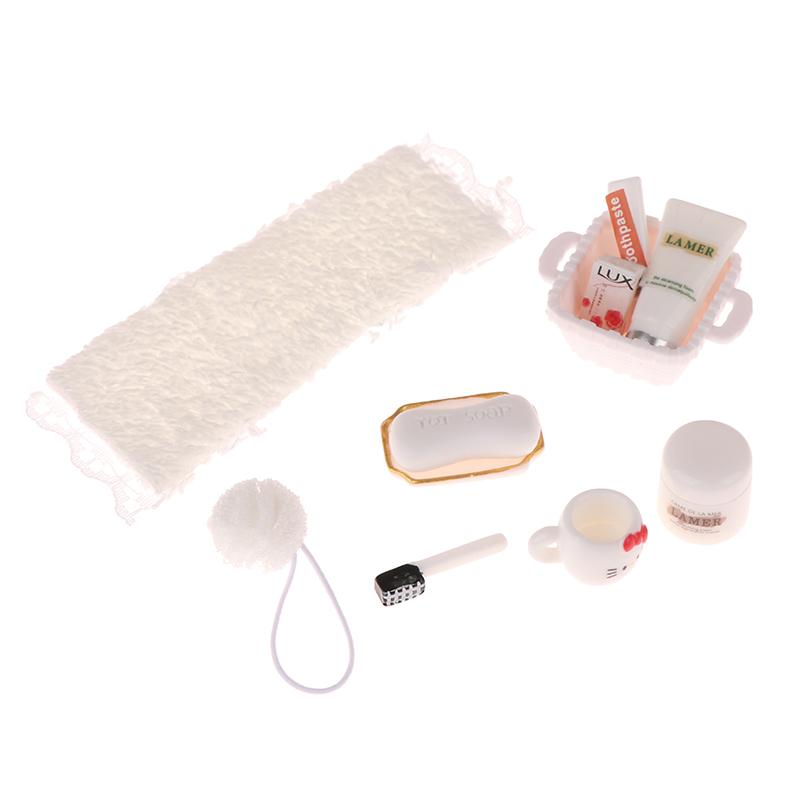 1/12 Dollhouse Mini Simulation Kt Cat Toiletries Cosmetics Kit Dollhouse Bathroom Decor Micro Scene Construction Props Kid Toy
