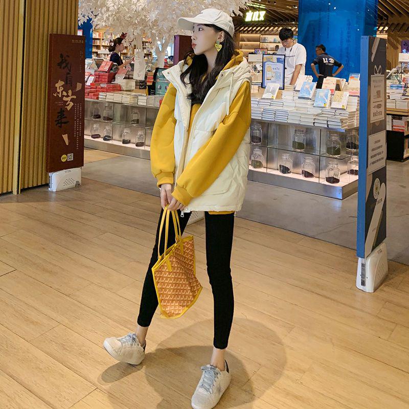 Dámská prošívaná vesta s kapucí - Nová módní krátká volná vesta na podzim/zimu 2023