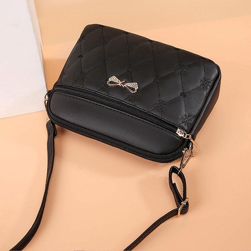 Nieuwe Eenvoudige Schoudertassen voor Dames Borduurwerk Hart Crossbody Portemonnee Vrouwelijke Leer Zwarte Handtas Kleine Messenger Bag