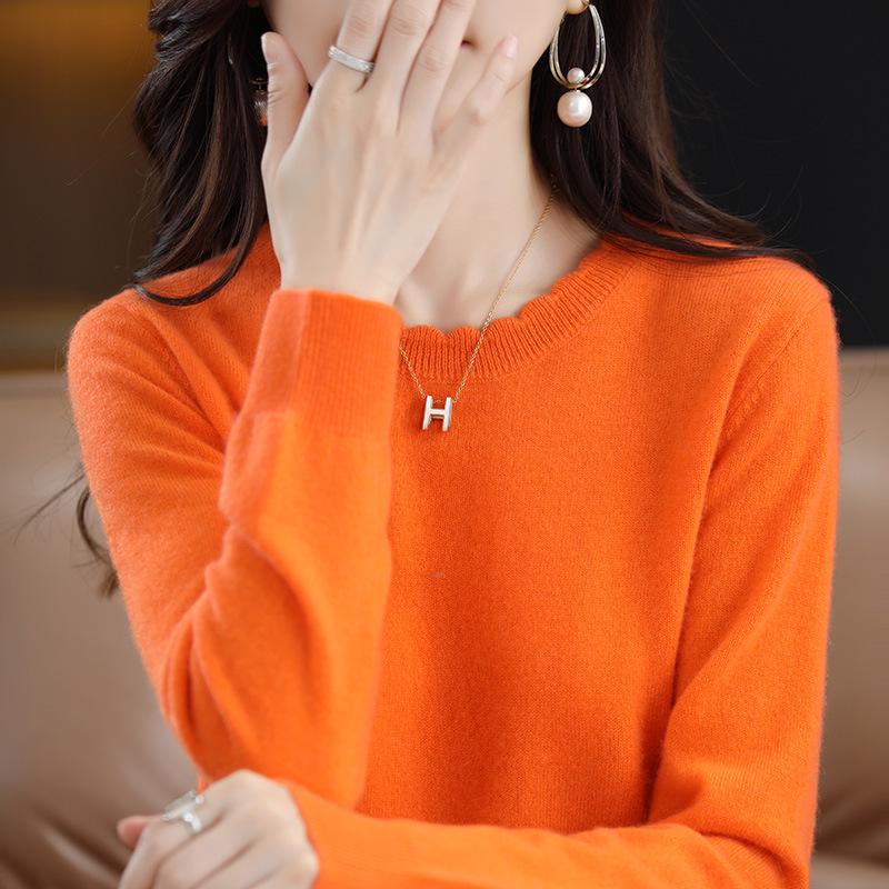 Soft & Cozy Women's Lace Round Neck Knit Sweater - Trendy Spring/Autumn 2025, Long Sleeve, Loose Fit