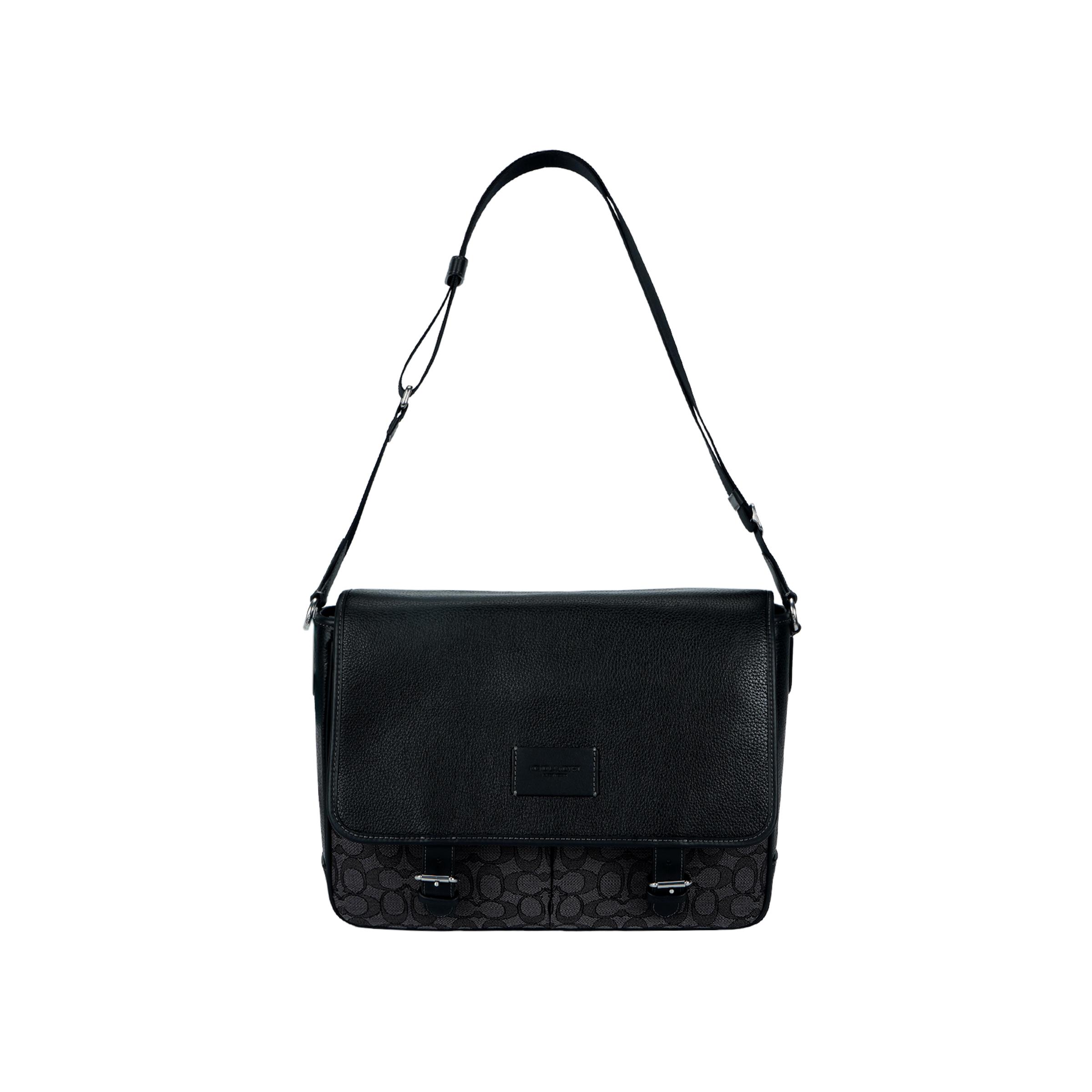 

Coach Sprint 33 Classic Monogram Print Signature Jacquard Pebble Leather And Smooth Calfskin Shoulder Crossbody Bag Large Men bags CR334-SVO1U Basic Set (Bag+Dust Bag)