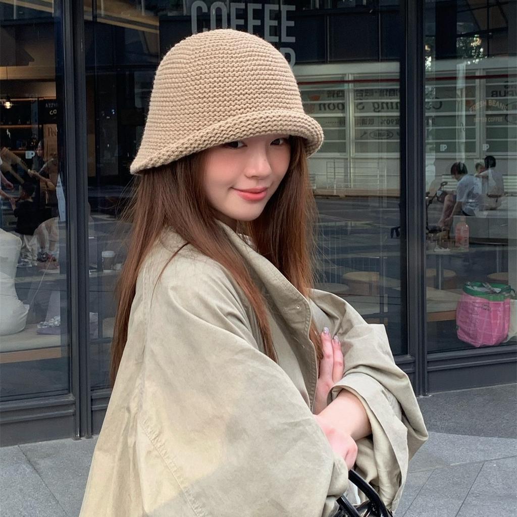 Women's Autumn and Winter Warm and Versatile Wool Knitted Hat with Rolled Edge To Show Face and Small Size.