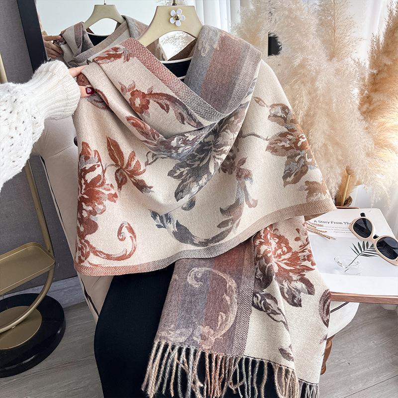 European classical vine flower imitation cashmere shawl retro old tone exquisite jacquard texture fringe warm