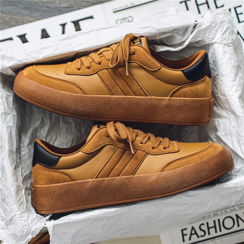 Fashion 2025 New Men Suede Low Top Shoes Fashion Sports Casual Lace-up Shoes Comfortable Lightweight Height Increasing Platform Sneakers