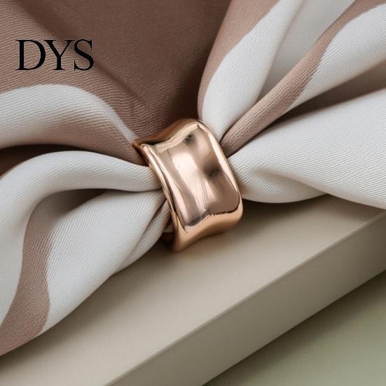 Irregular Curved Scarf Ring Oblate Ring, Geometric Simple Clip, Modern Women Jewelry Holder for Neckerchiefs Scarves Shirts High-end