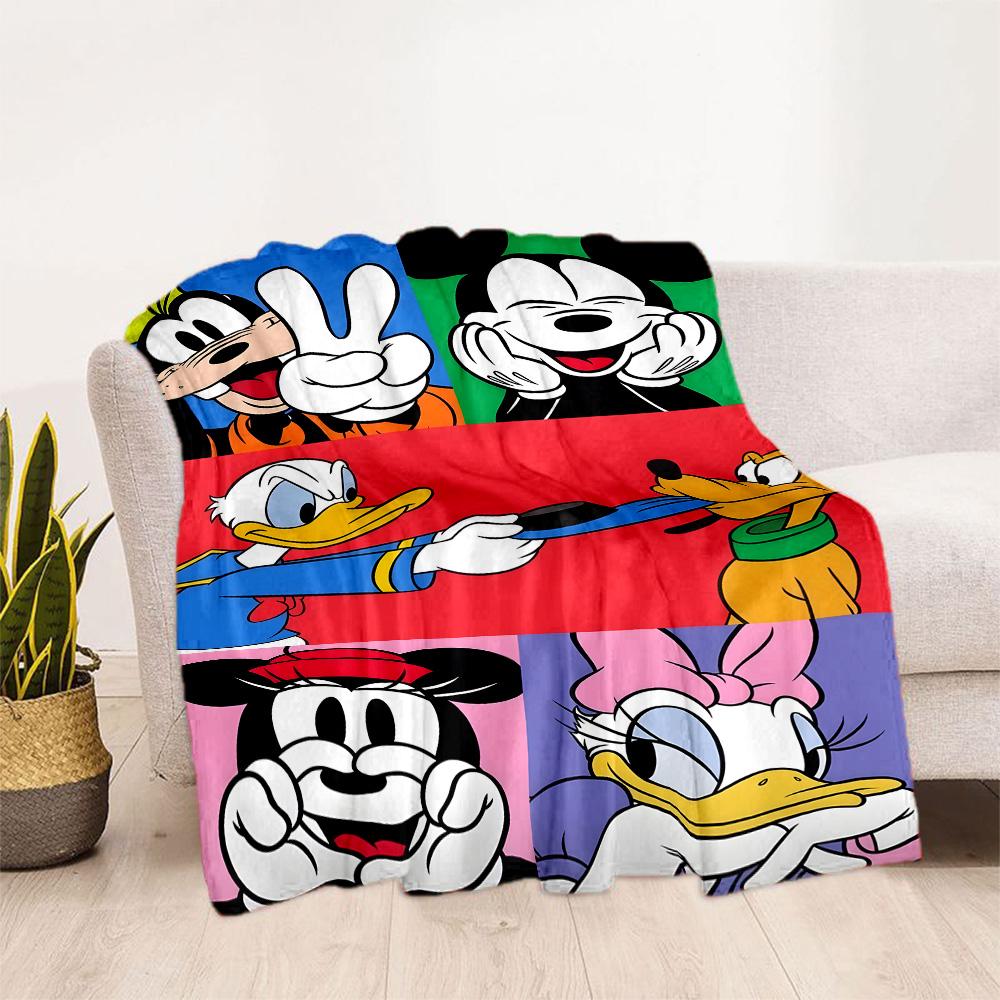 Christmas Mickey Mouse Blanket Gift Blanket Warmthful Decor Suitable for Sofa Couch Office Bed Picnics Design Gifts Friends Y15