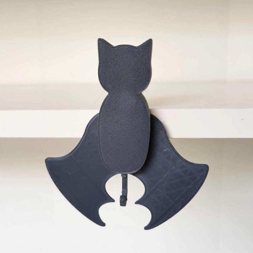 Creative Key Holder Bat Wing Key Hanger Wall Decoration Self Adhesive Key Hook Storage For Entryway Hallway Kitchen Office Decor