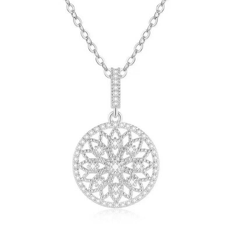Style Plated 18K Gold Simulation Zircon Necklace Women S Pendant Clavicle Chain White Gold Micro-Inlaid Zircon Set