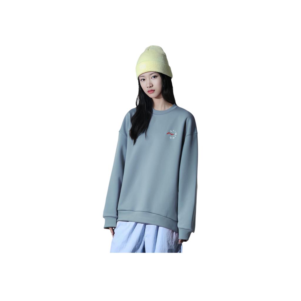 Li Ning Fitness Series Logo Print Solid Color Loose Round Neck Pullover Sweatshirt Women Sweatshirt Mist-Blue AWDR874-7