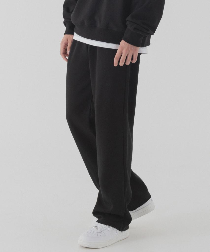 PIANER Essential Semi-Wide Sweatpants (Black)