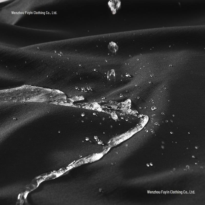 Vielseitige Herren-Kapuzenjacke: Winddicht, Wasserdicht, Frühjahrs-/Herbststil, Ideal zum Bergsteigen