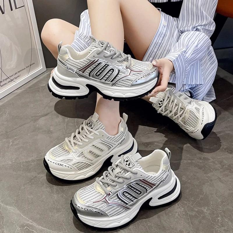 Fashion New 2024 Thick Soled Sports Shoes for Women, Thick Soled Loafers, Lace Up Flat Shoes, Popular Casual Vulcanized Shoes