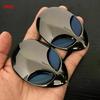 2pcs Alien Head Auto Heck Emblem Badge Sticker Decal Car Fender Auto 3D For All Car Bike Motobike