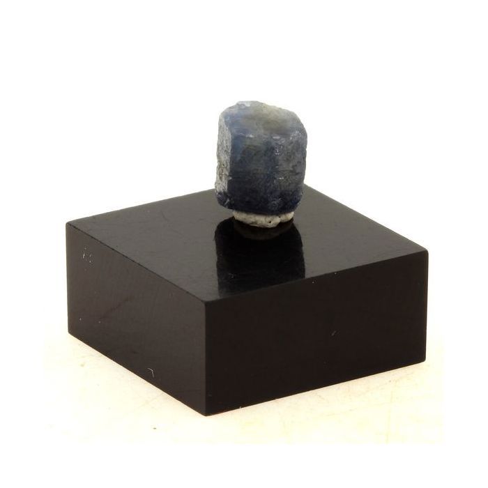 Pierres et Minéraux. Saphir. 4.7 ct. Zazafotsy, Ihorombe, Madagascar.