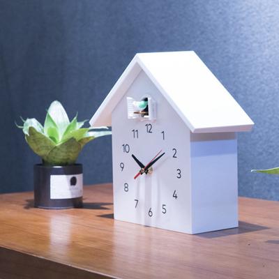 Silent Wall Clock High Accuracy Simple Installation Minimalist Birdhouse Modern Design Decorative Hanging Clock
