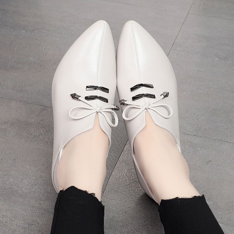 Женские Туфли Однотонные Туфли Кожаные Мягкая Подошва Средний Каблук Для Среднего Возраста Весна и Осень Толстый Каблук Две Носки Новые Повседневные Модные Рабочие Туфли Женские 41 4650₽