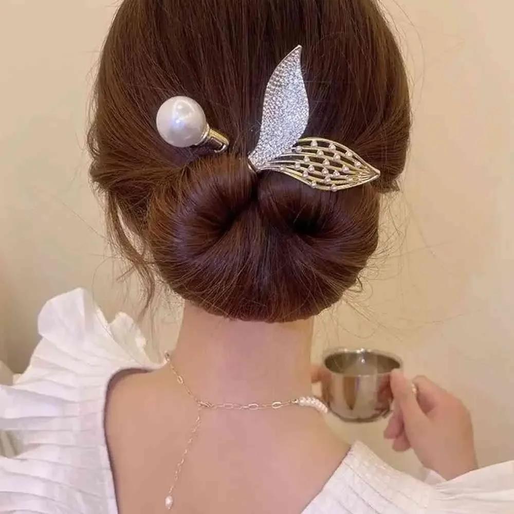 Whale Tail Rhinestone Flower Hair Clip Hair Bun Maker Bundle Lazy Hair Curler Hair Accessories Hair Styling Tool