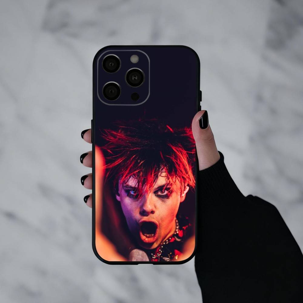 Coole Y-Yungblud Musik Sänger Handyhülle Für iPhone 17pro, 16,15,14,13,12,11 X XR Plus,Andere Weiche Schwarze Hülle