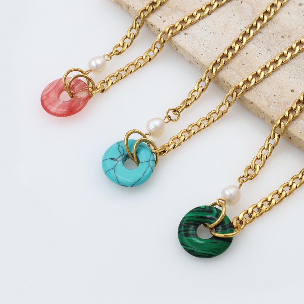 Personalized Light Luxury Stainless Steel Pearl Cuban Chain Natural Stone Pendant Round Turquoise Necklace Jewelry