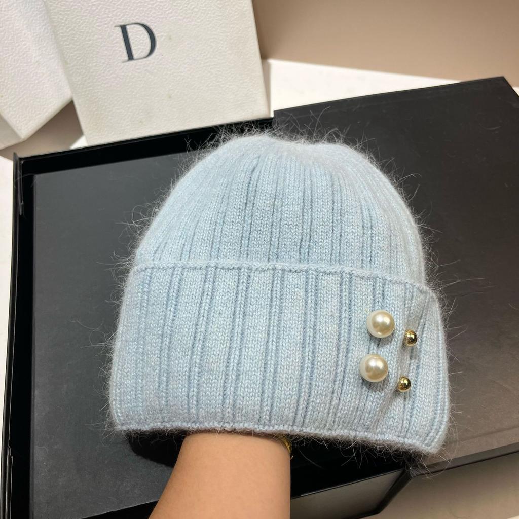 Winter Xiaoxiangfeng Pearl Rabbit Hair Knitted Hat Women'S Nordic Cold Warm Wool Pullover Cold Hat Tide