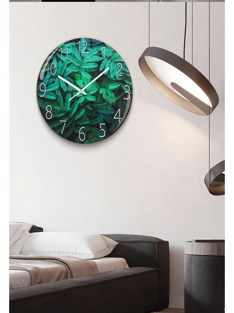 Modern European Silent Quartz Wall Clock - 30cm Glass Design for Living Room or Bedroom