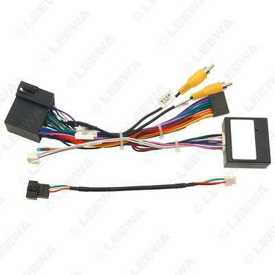Akcesoria do elektroniki samochodowej – Kable, adaptery, gniazda