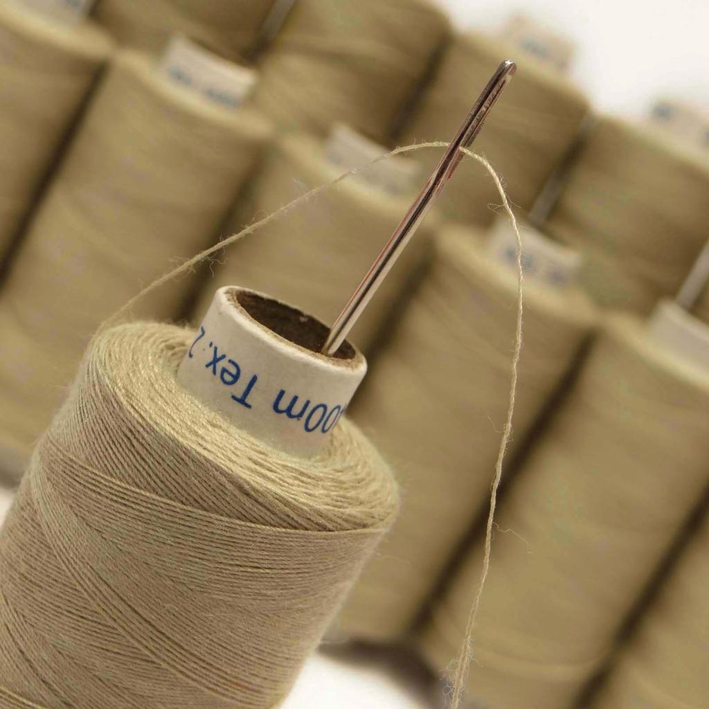 IBA Indianbeautifulart Blue Over Locking Spun 20 Pcs Quilting Sewing Wholesale Polyester Spool