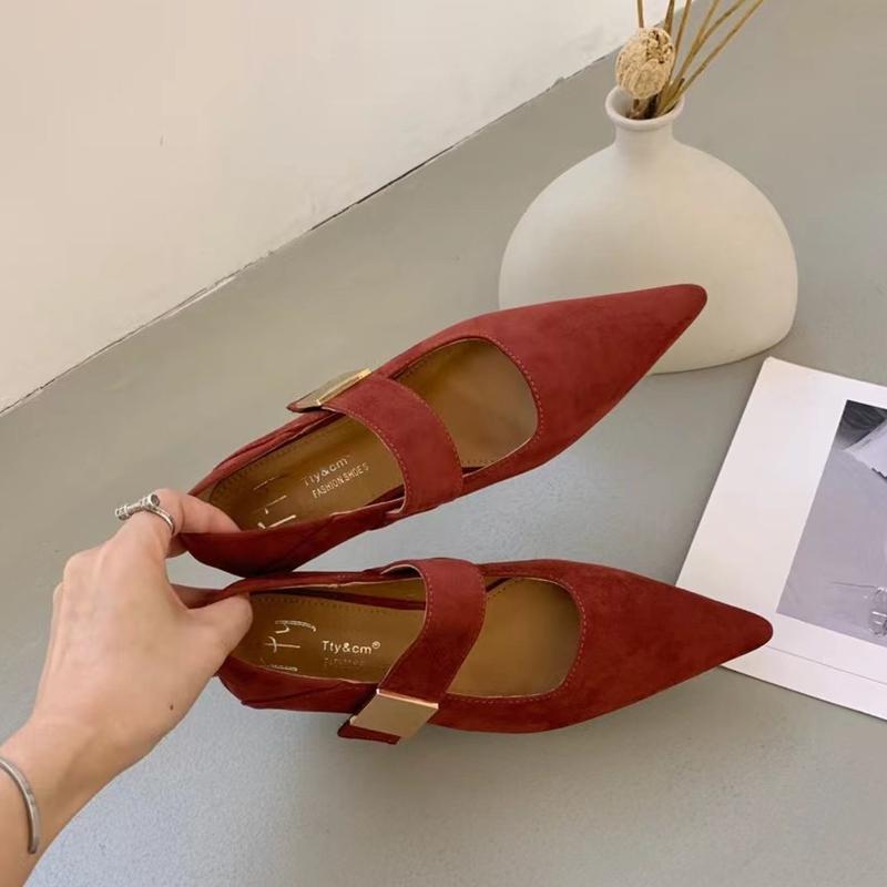 Fashion SUOJIALUN Autumn Women New Brand Flat Shoes Fashion Red Pointed Toe Mary Jane Shoes Buckle Flat Heel Outdoor Dress Ballerinas