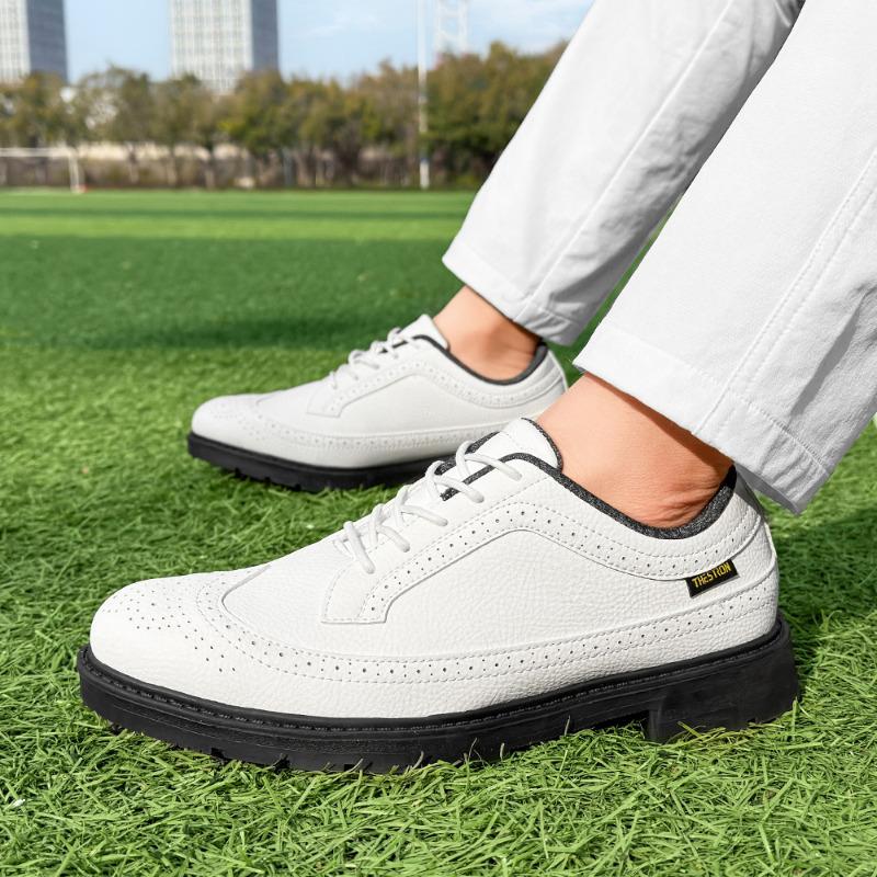 New Golf Shoes Men Lightweight Male Walking Shoes for Golfers Male Golfing Sneakers Breathable