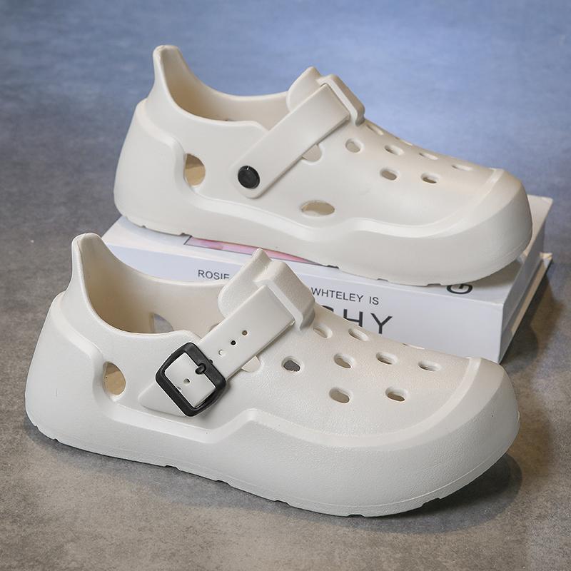 Fashion Couple Hot Sale Brand Clogs Men Sandals Casual Shoes EVA Lightweight Sandles Unisex Colorful Shoes for Summer Beach