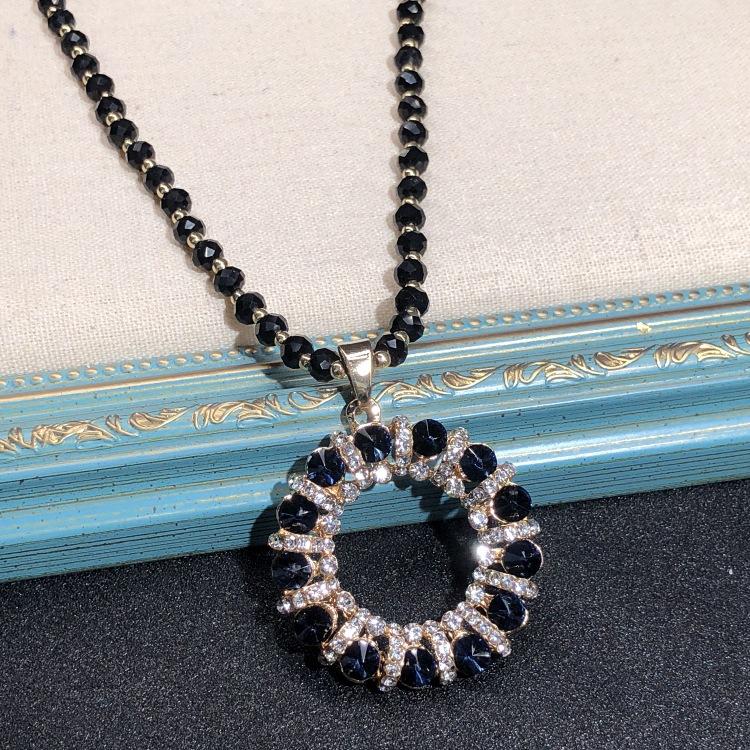 Retro Long Crystal Sweater Chain Women's Versatile Temperament Flower Pendant Necklace Fashion Ethnic Style Hanging Accessories