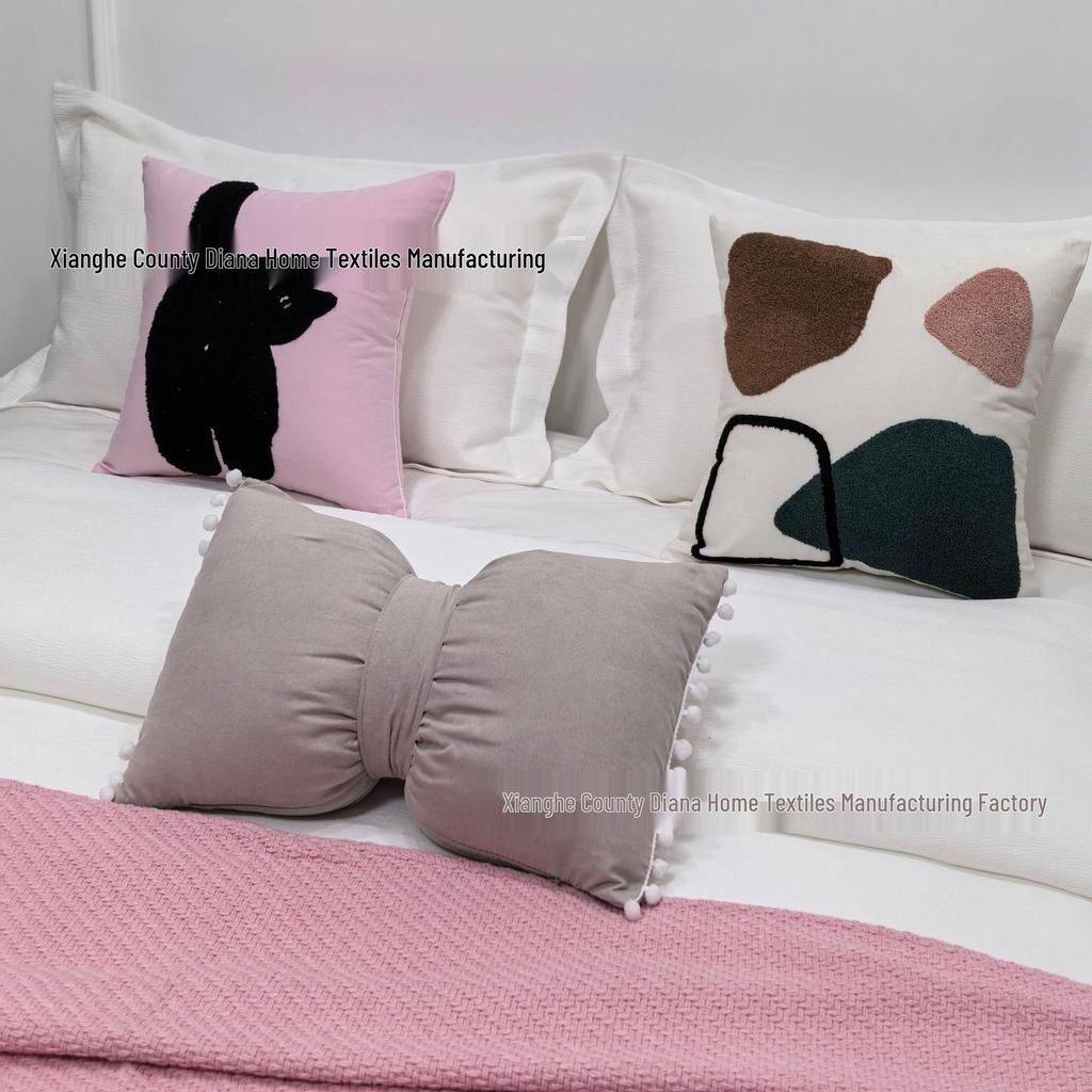 Modern Minimalist Italian Light Luxury High-End Furniture and Bedding Collection