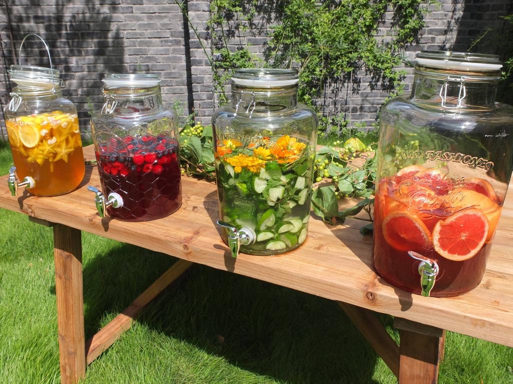 Dalton Ivy Beverage Server, 3L, Display Storage Container, Glass Drink Server, Height 295mm, Width 130mm, Depth 180mm, M411-216 IVY