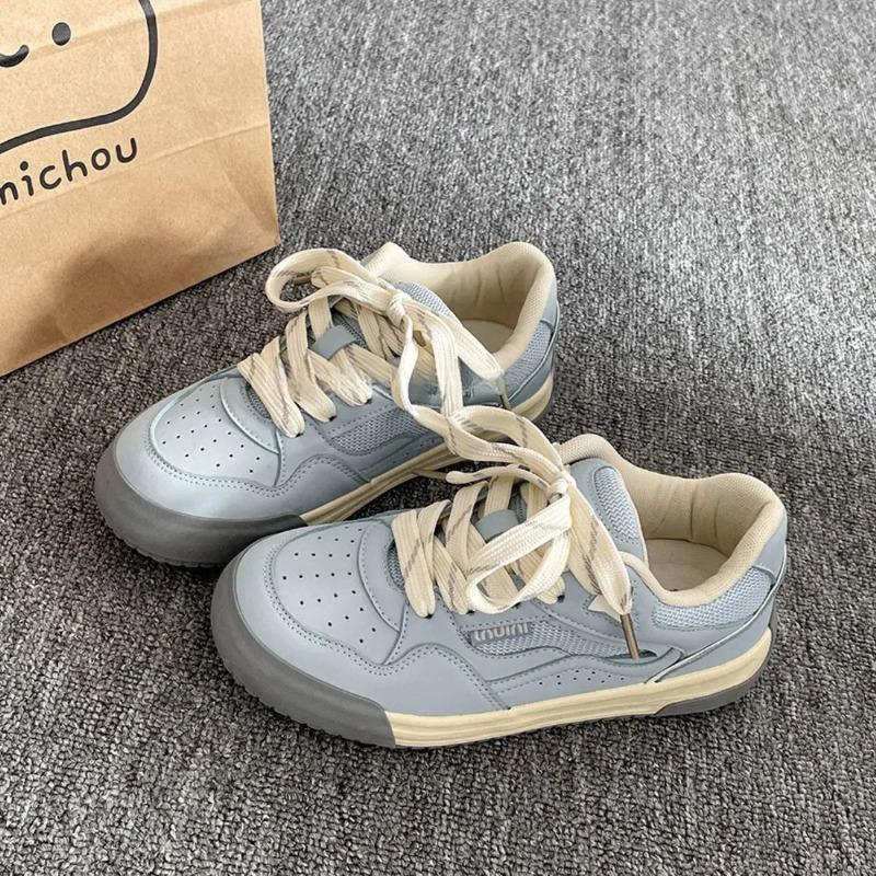 

Туфли на толстой подошве женские маленькие белые туфли трендовые новые осенние нишевые универсальные спортивные и повседневные туфли-хлебцы 40 светло-синий