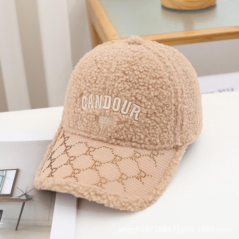 

Модная бейсболка в корейском стиле, женская, новая, осенне-зимняя, из овечьего бархата, для улицы, теплая, с маленькой утиной кепкой, подчеркивающая лицо one size
