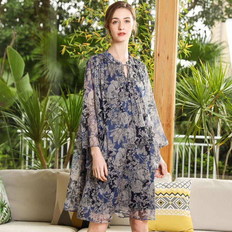 

2023 Большой размер Весна и Лето Женское Новое Полная девушка Свободное Стройнящее А-силуэтное Платье из шифона с большим цветком в западном стиле Long Sleeve XL