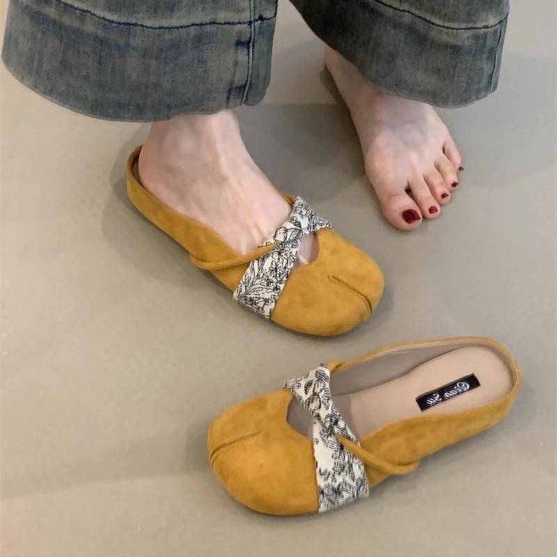 2025 Spring French Niche Design Gentle Suede Inner Height Increase One Pedal Lazy Slippers Retro Mary Jane Shoes