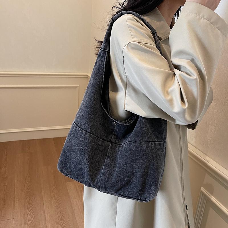 Classic Denim Hobo Bag – Stylish & Durable Shoulder Tote for Women, Perfect for Everyday Use
