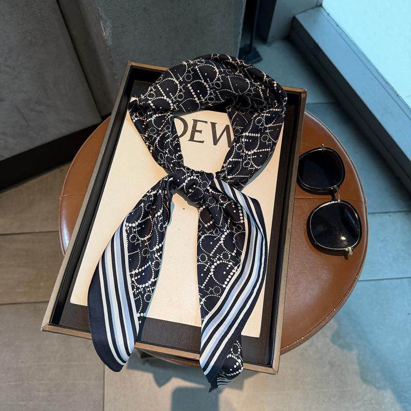 Summer atmosphere wearing headscarf twill silk simulation silk cool diagonal scarf printing women's triangular silk scarf scarf scarf