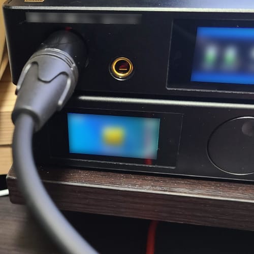 Audio Conversion Cable, XLR (4-pin) to 6.35mm Jack (Unbalanced), 10cm Long, Black