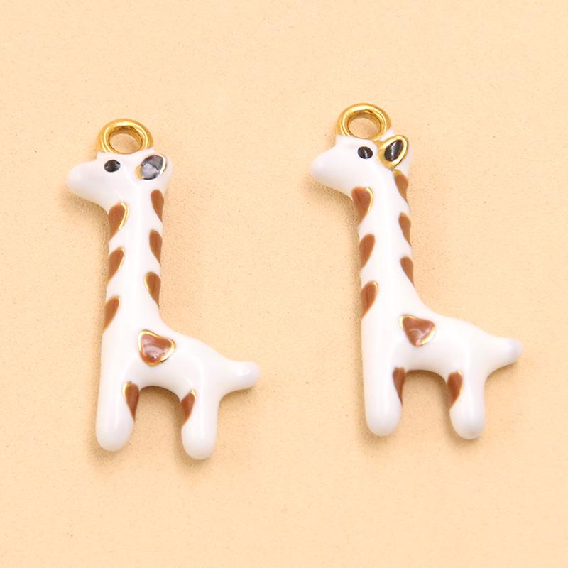 18K Gold Plated Animal Pendants: Giraffe, Duck, Elephant Jewelry for DIY Bracelets & Necklaces