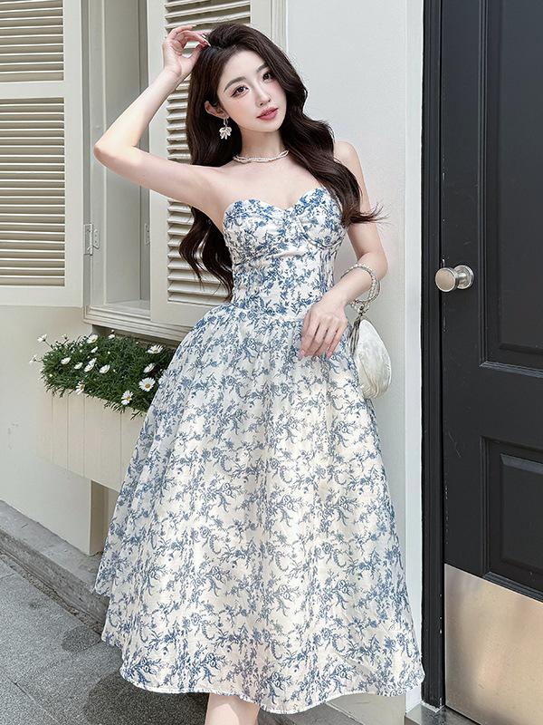 

White Moonlight Floral Porcelain Bustier Dress with Cinched Waist and Full Skirt Extra Large