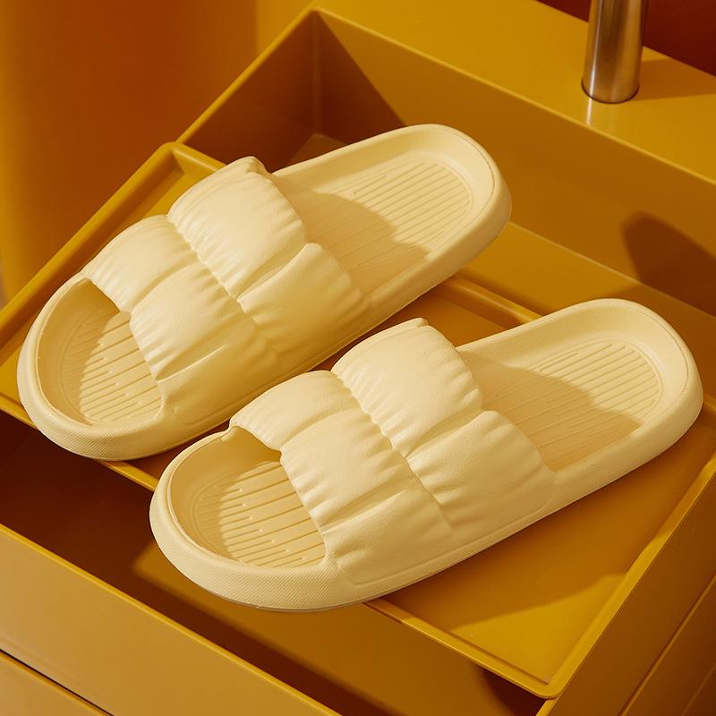Men's Summer Non-Slip Thick Sole Bathroom Slippers with Unique Stepping Texture