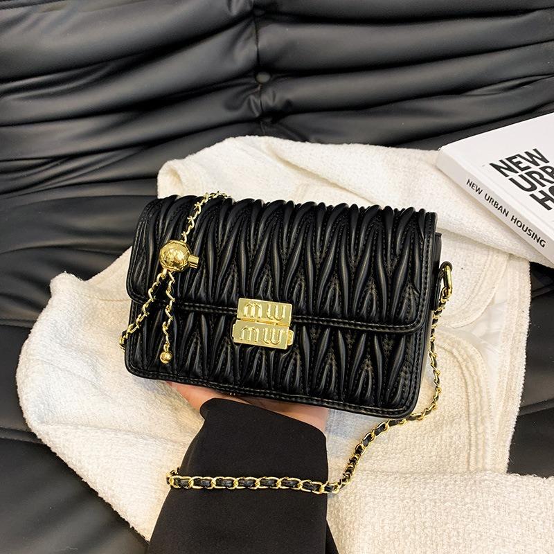 New Shoulder Crossbody Women's Bag Chain Fashion Trend Small Square Bag Pleated Small Bag