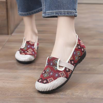 Nuovi mocassini Xiaoxiangfeng primaverili, scarpe da donna pigre, antiscivolo, traspiranti, con suola morbida, stile etnico, casual, da mamma